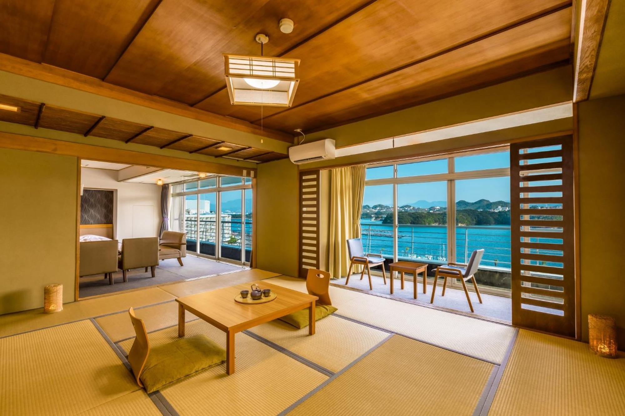 Hotel Ooedo Onsen Monogatari Premium Shirahama Saichoraku Extérieur photo
